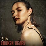 cover: Riia - Broken Heart